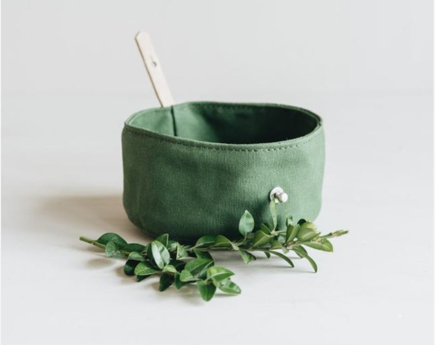 Folding Dog Feeding Bowl