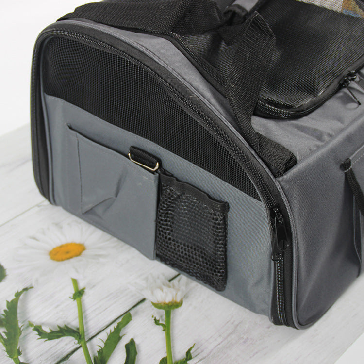 Pet Carrier Package To Go Out